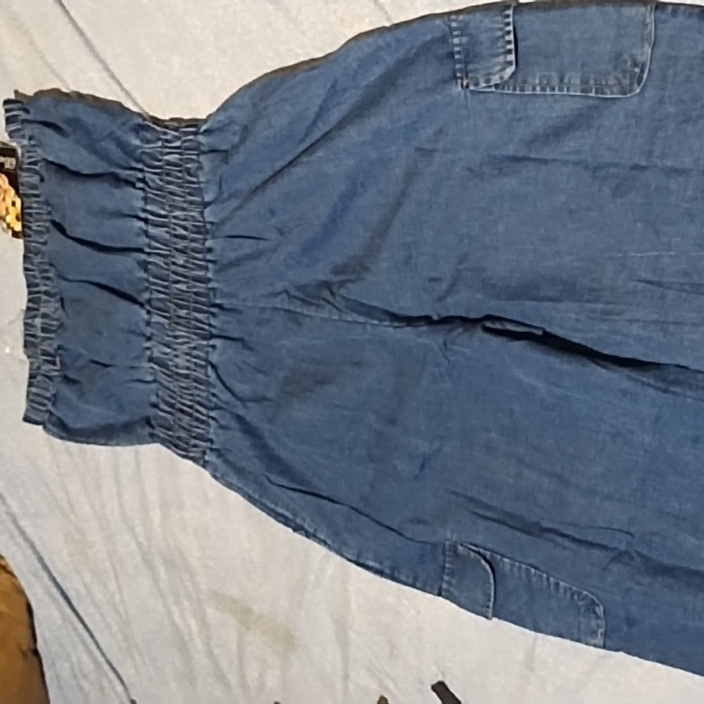 Jump Suit - Picture 6 of 6